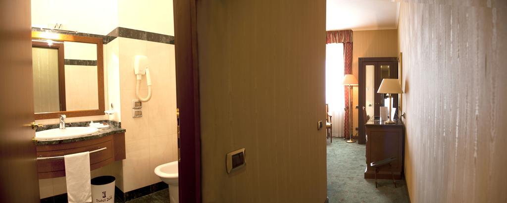 Hotel Jolly Castrovillari Zewnętrze zdjęcie