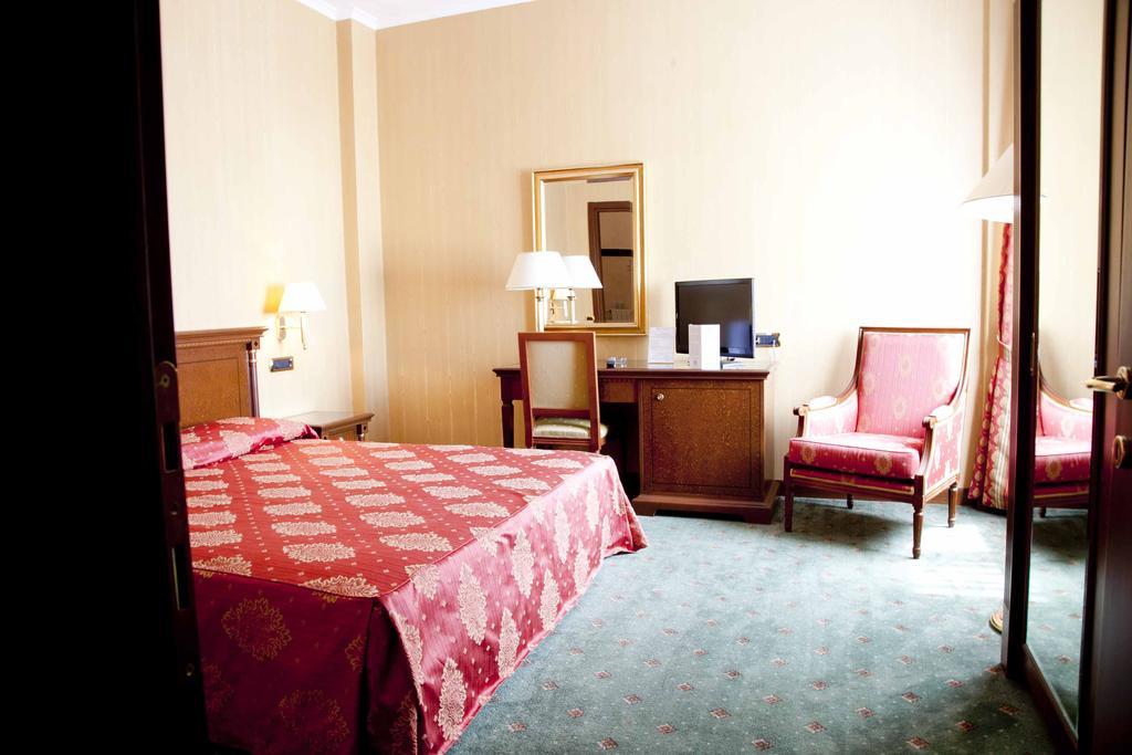 Hotel Jolly Castrovillari Pokój zdjęcie