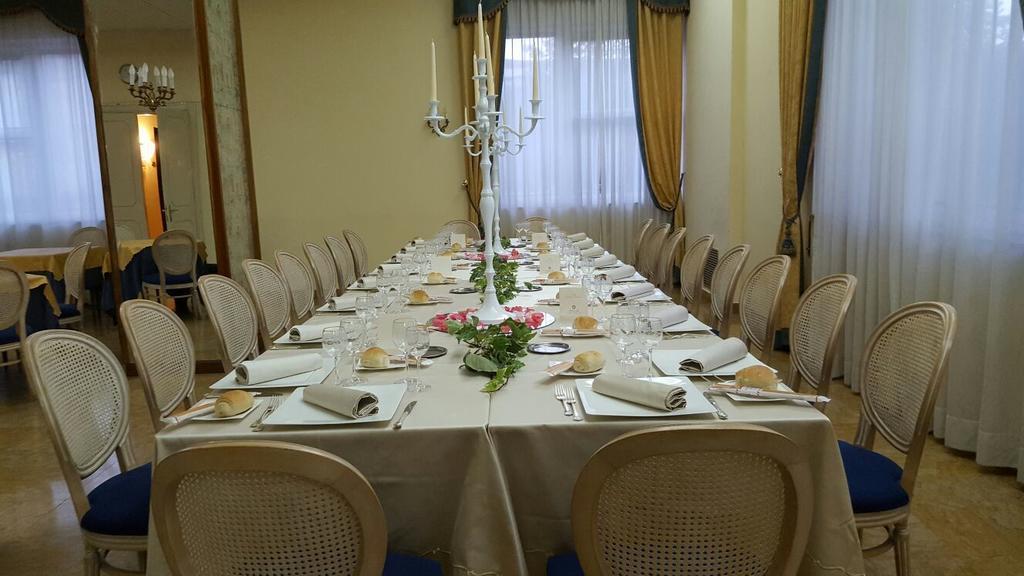 Hotel Jolly Castrovillari Zewnętrze zdjęcie